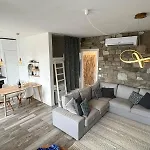 The Jazz Terrace - Relaxing Place With Pool