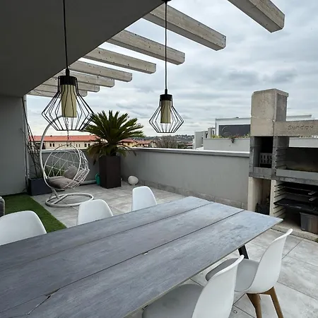 Tatil Evi The Jazz Terrace - Relaxing Place With Pool *